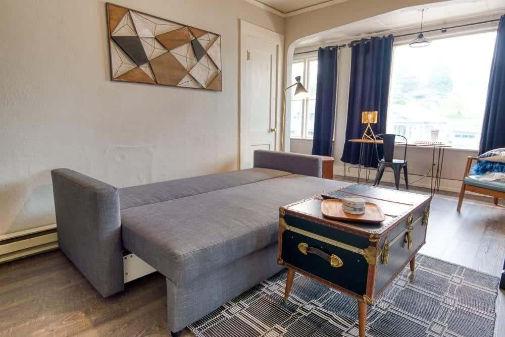 #Stayinmydistrict Historic Apartment Near Downtown 库斯贝 外观 照片